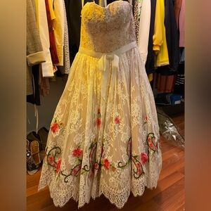 Sherri Hill Ivory Floral Lace Dress